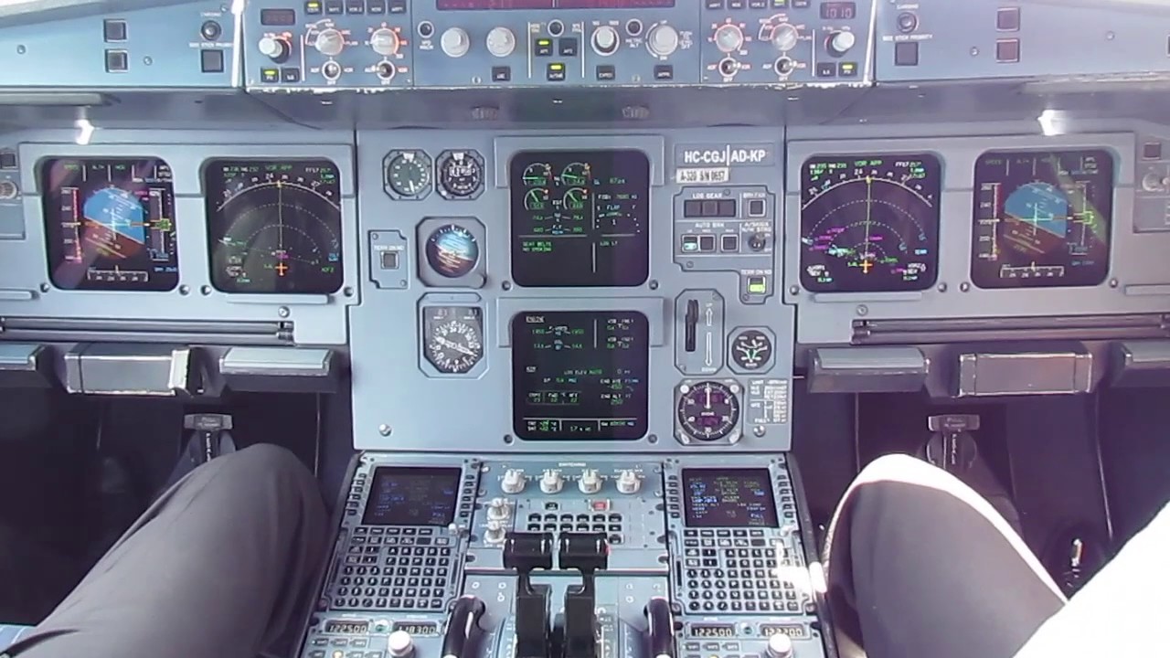 Airbus A320-214. HC-CGJ.  Guayaquil (SEGU) - San Cristóbal, Galápagos (SEST).