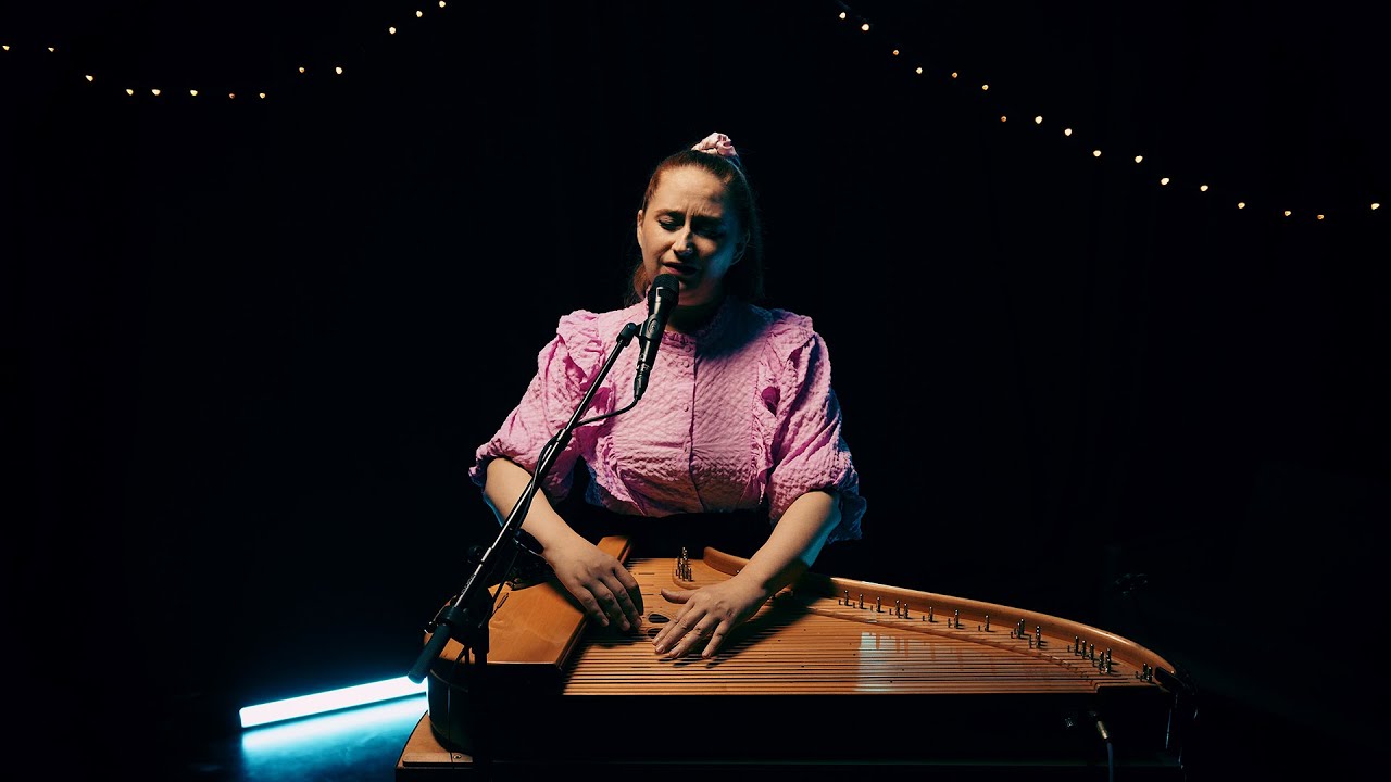 Maija Pokela - Tuudittele tuuli STUDIO LIVE