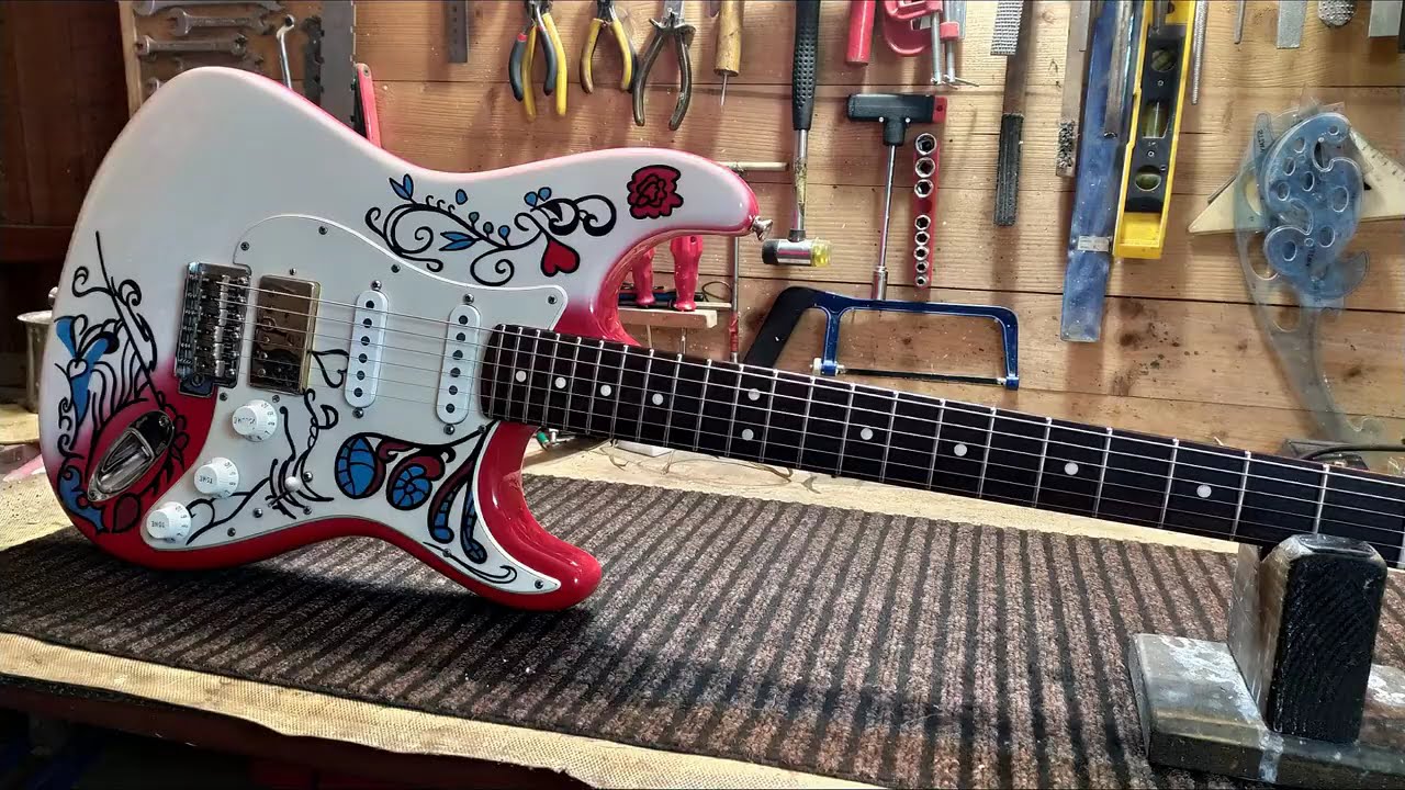 Jimi Hendrix Monterey Strat. DIY