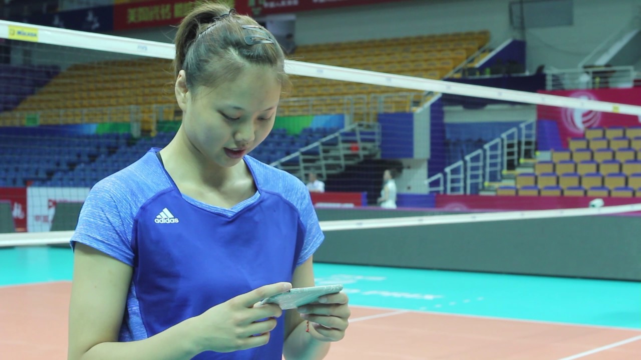 Xiangyu Gong reacts to great point for China