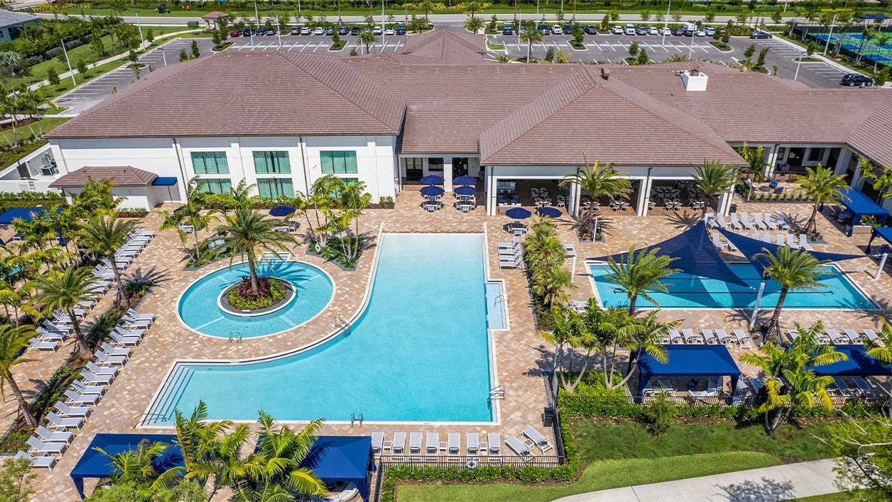 The Clubhouse at Valencia Trails in Naples, Florida | GL Homes