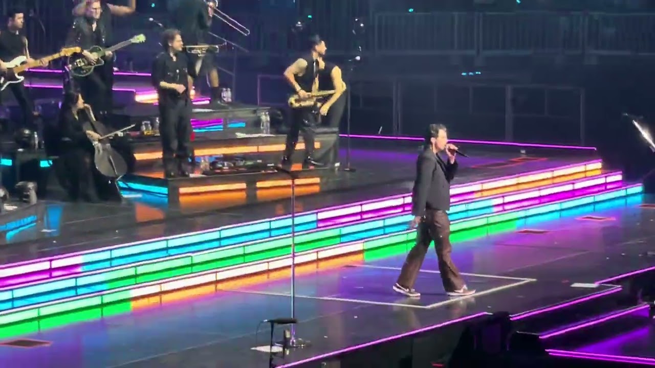Jonas Brothers - DNCE "Cake by the Ocean" @ TD Garden in Boston, MA 8/15/2023