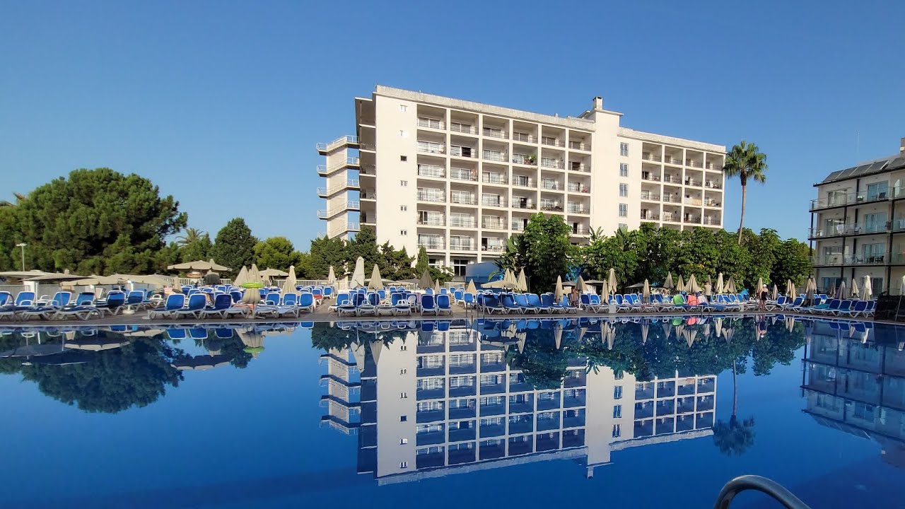 Grand Tour of the Hotel Globales Playa Estepona in Malaga Province, Spain 🇪🇸 