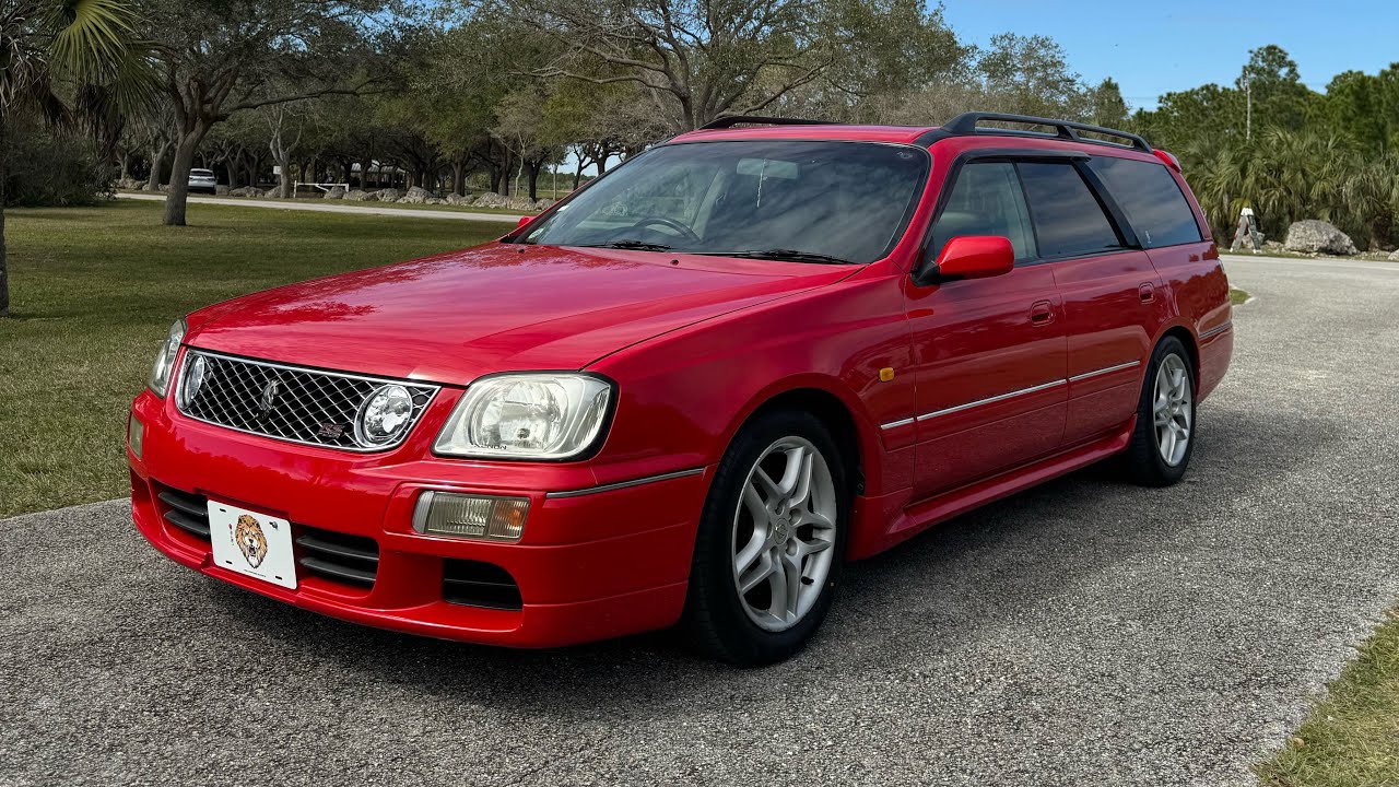 Nissan Stagea 25t RS FOUR V 1998 года | Редкий автомобиль AR2 JDM Turbo Wagon в ярко-красном цвет...
