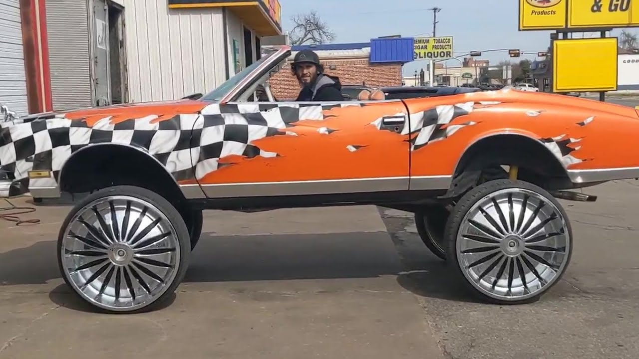 Donk, 30 Inch Rims