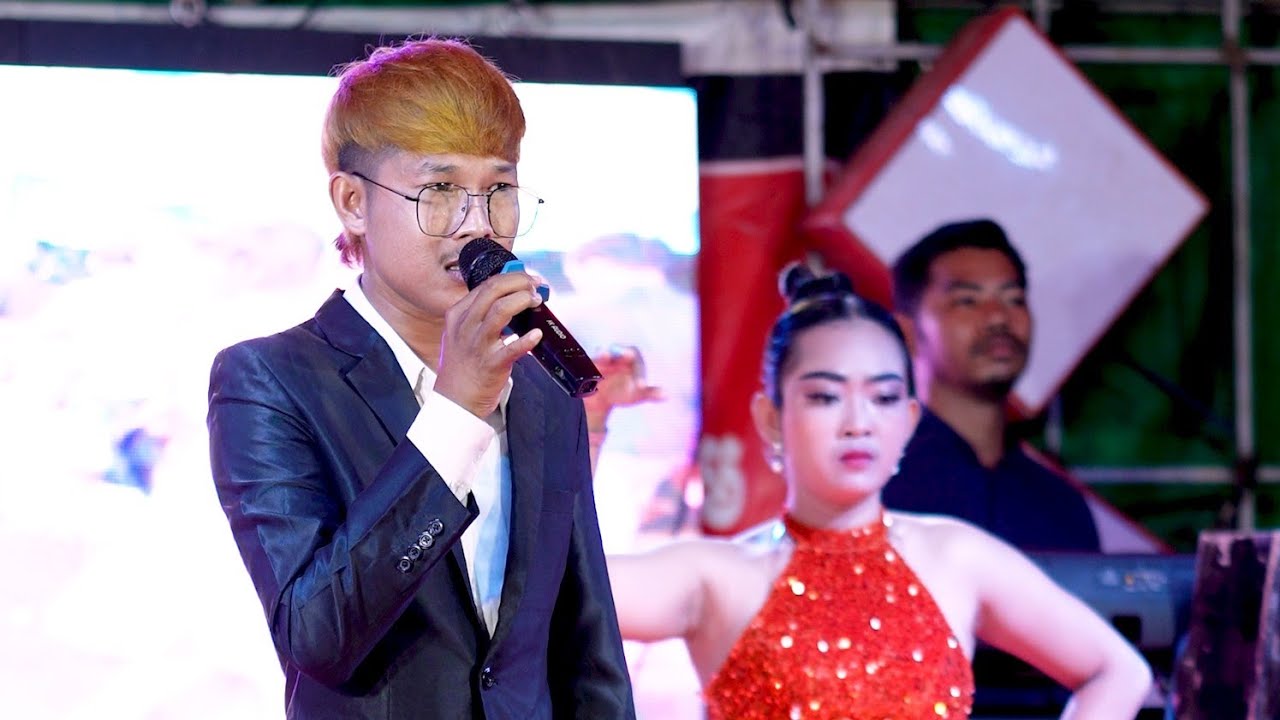 ជិះស៊ីក្លូ ម៉ាកឌីហ្សន ពាក់អាវផើម កំពុងពេញនិយម | ប៊ុនធា ចន្ធី តន្រ្តី សម័យ