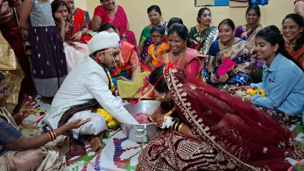 लग्नानंतरचे खेळ 😅 