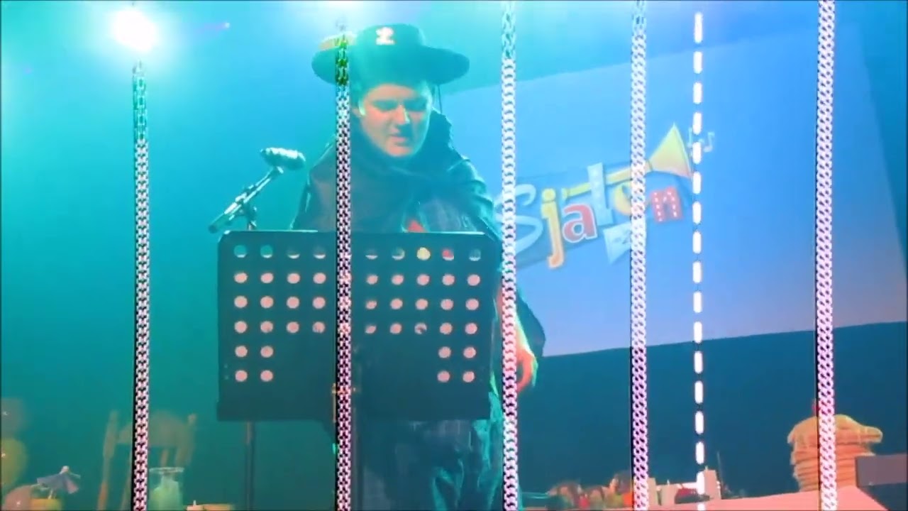Aalst Carnaval - Afscheidsbal Prinsj Sjalen: Optreden De Stoefkabassen (volledige weergave!)