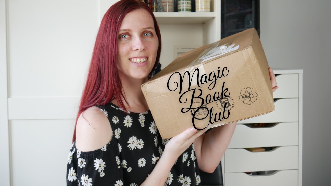 MAGIC BOOK COLLECTOR'S CLUB JUNE 2021 &bull; Magical Mystery Box Unboxing