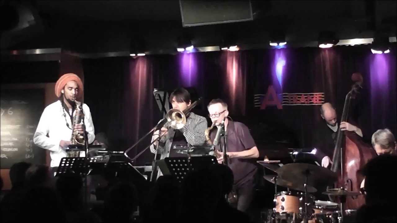 Matthias Schubert (DE) of Unity6 - Solo tenorsax - A-Trane Jazzclub - Berlin - 30.12.2013