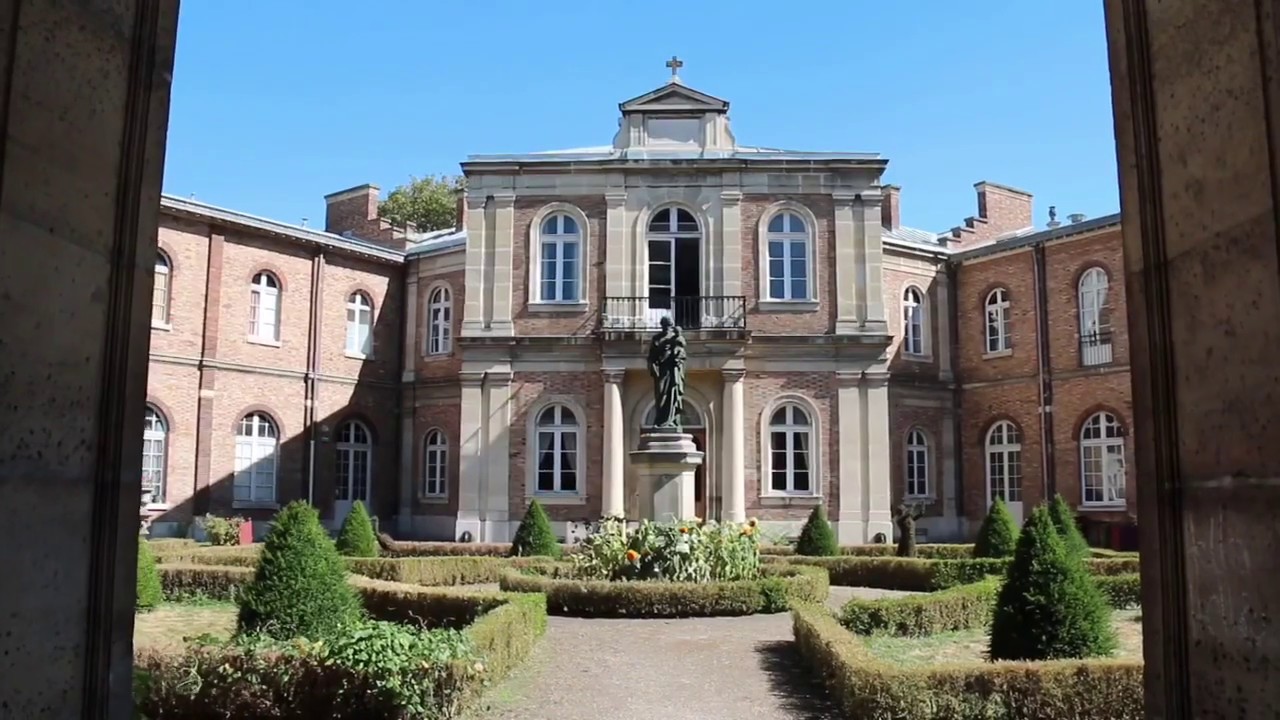 Bienvenue à l'Institut Supérieur Clorivière - Chaîne Officielle