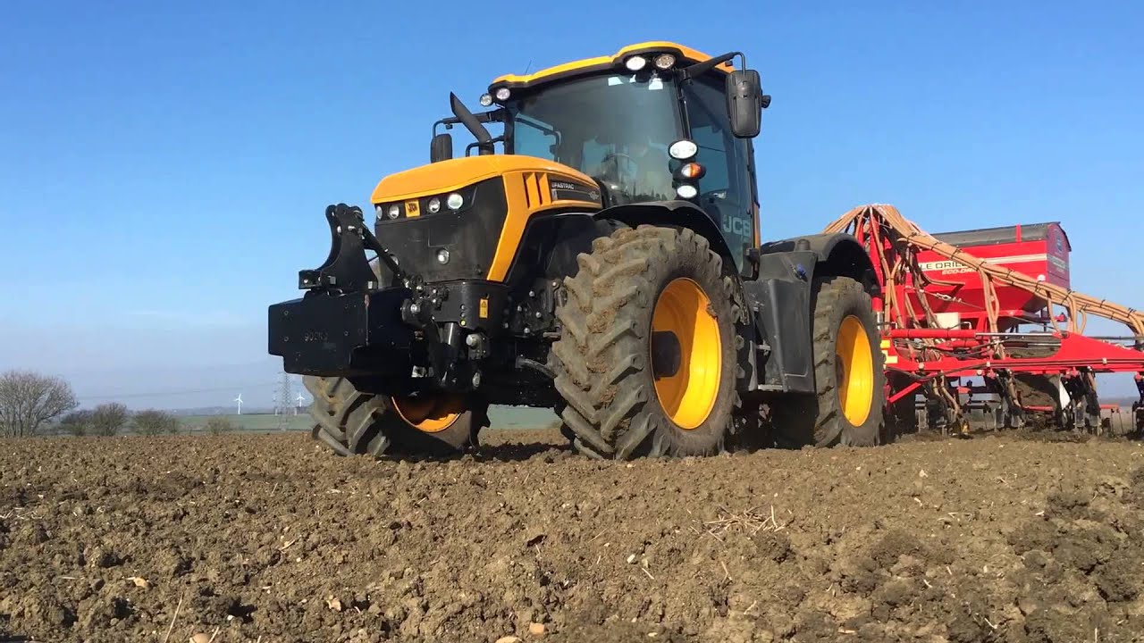 JCB 4220 and 8m Dale Drill