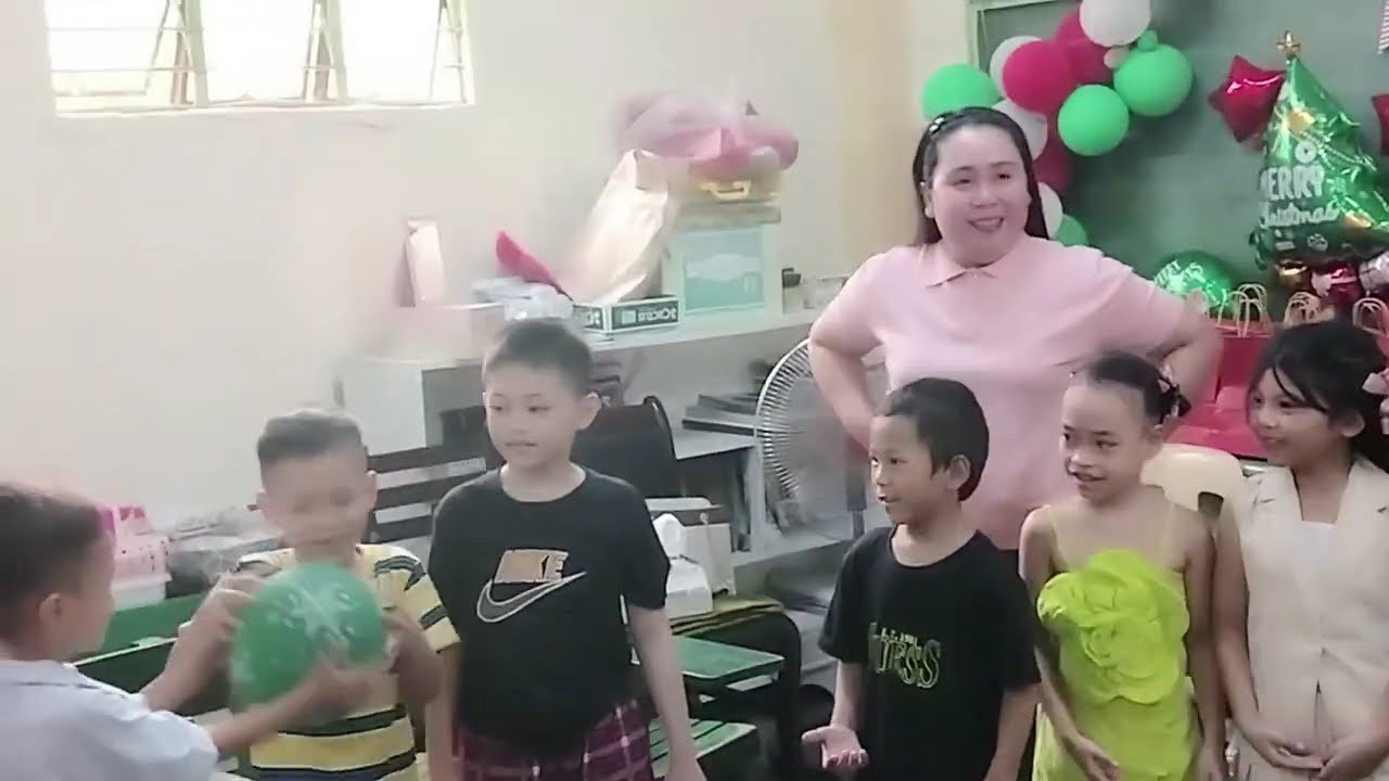 hindi mapigil ang saya ng saya ng mga bata [late upload]