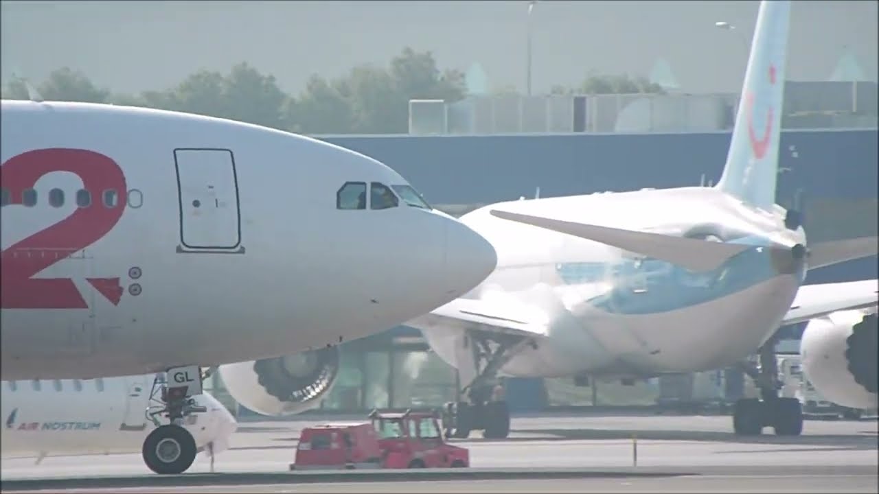 BEAUTIFUL FOGGY MORNING PlaneSpotting ft. B787, A330 | Palma de Mallorca Airport Part 4