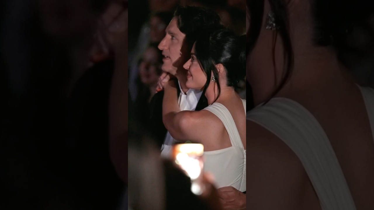 #KatyPerry & Justin Trudeau share sweet moment during premiere of her concert film 🥰🎆