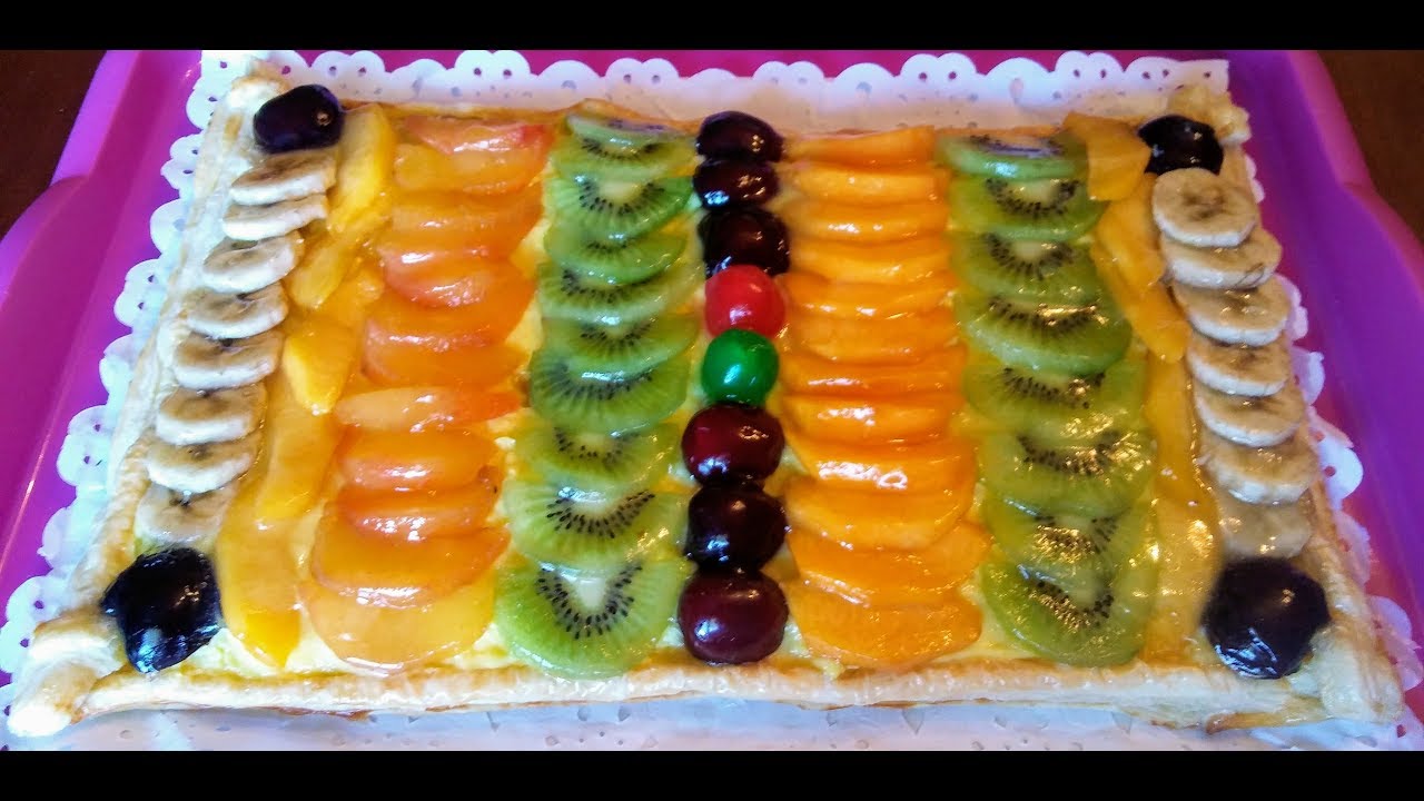 TARTA DE HOJALDRE CON FRUTAS DE TEMPORADA Y CREMA PASTELERA // BEATRIZ-COCINA.