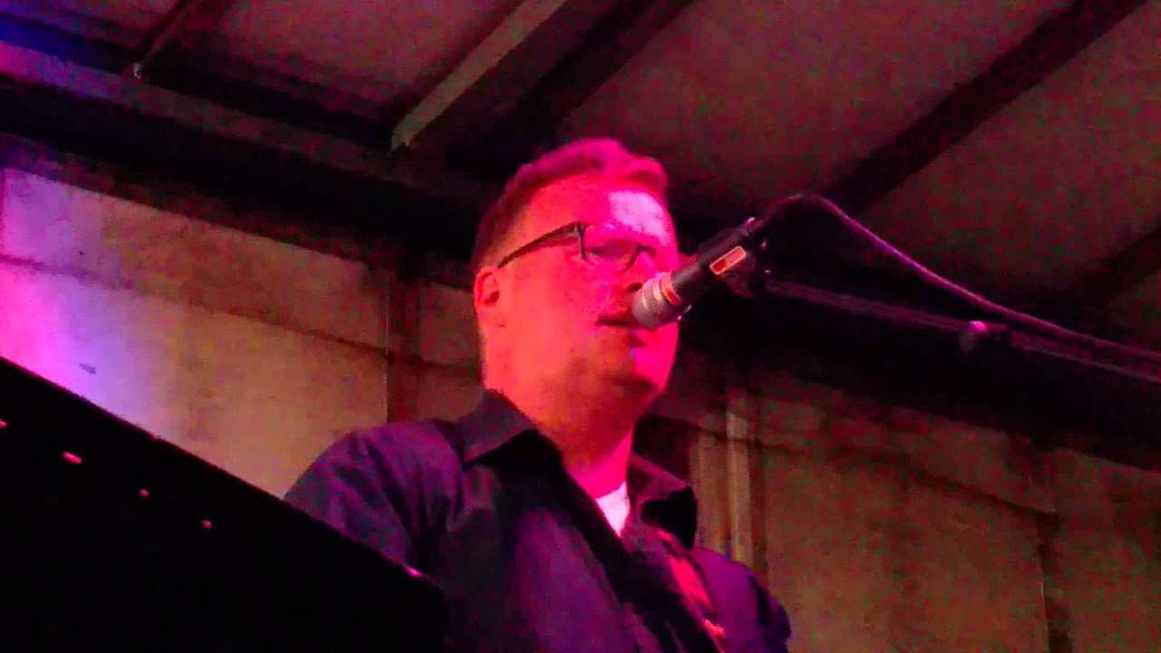 TR-COUNTRYBAND - LEAVING LOUISIANA IN THE BROAD D.