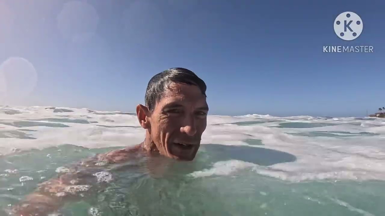 Bodyboard surfing,
