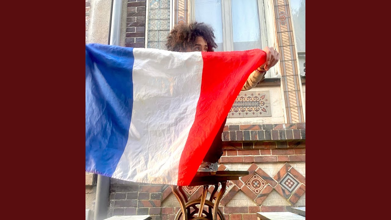 FRANCE (feat. Walee)
