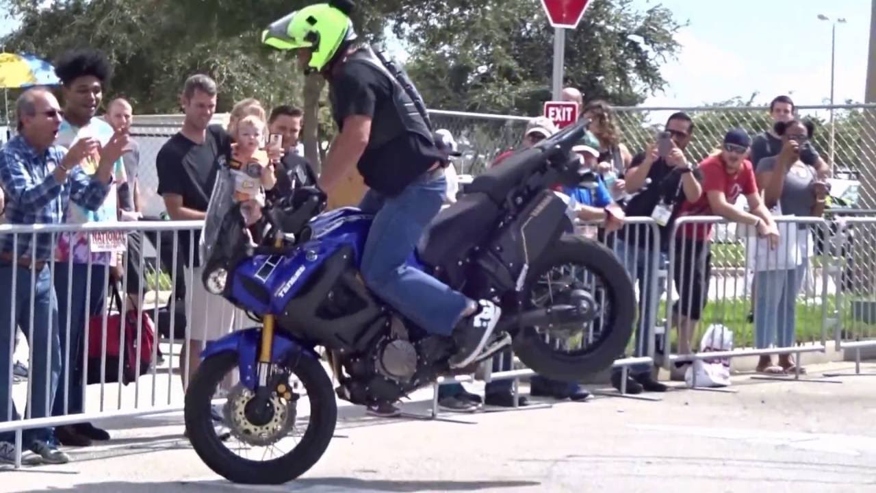 Bill Dixon Stunt Show at AIMExpo 2016