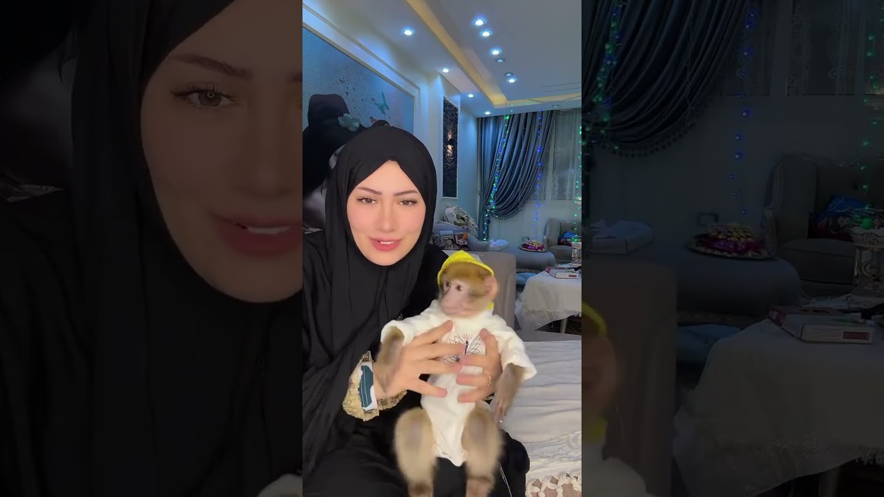 اوت فيت شاكيرا في عيد الميلاد يجنن😂😂😍😍😍
