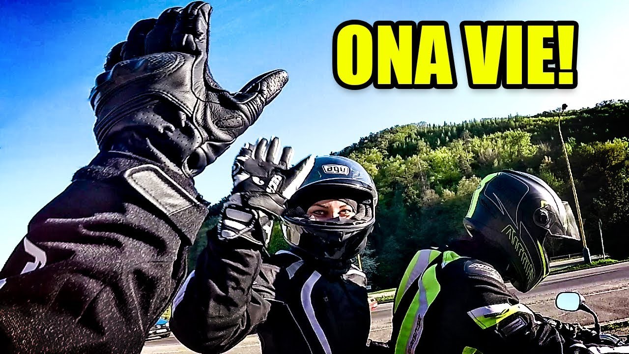 Motomenty #27 🏍 Život v spojen&iacute;
