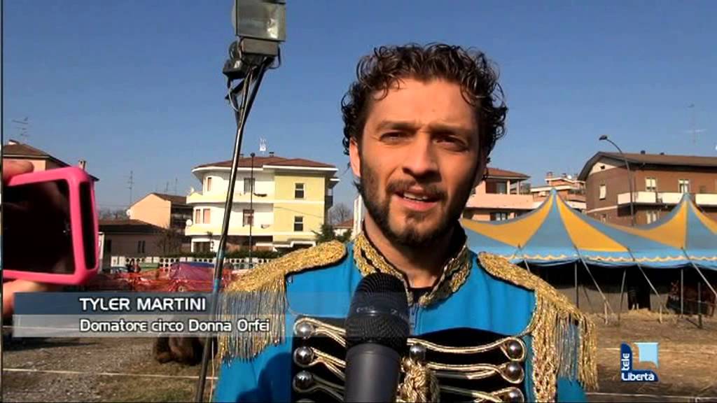 Circo a Piacenza: la protesta contro lo sfruttamento degli animali