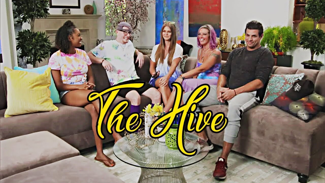 Julie Stans The Hive (Dumb Legends Only)