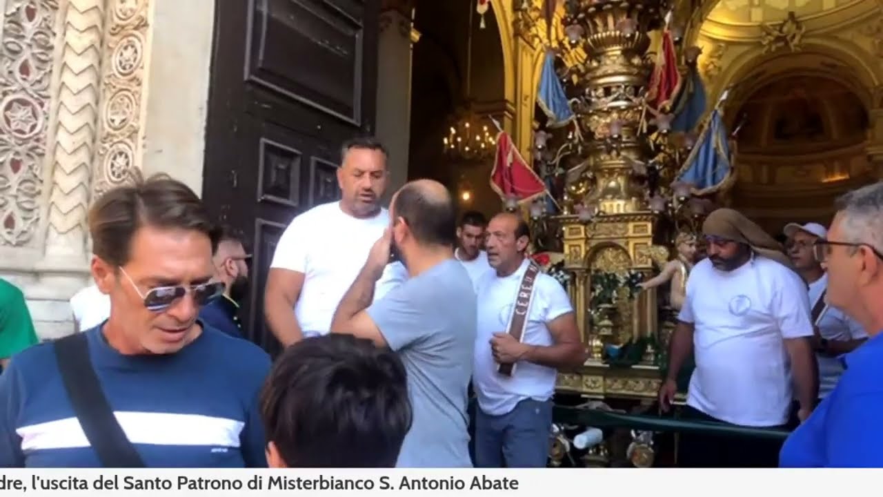 Misterbianco - S. ANTONIO ABATE - L'USCITA DEL SANTO PATRONO (07.08.22)