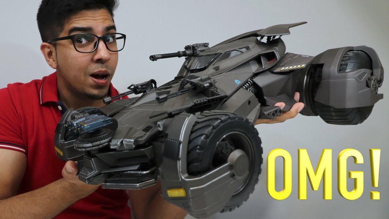 UNBOXING & LETS PLAY! - Ultimate Justice League BATMOBILE  - 1/10 RC movie car - FULL REVIEW!