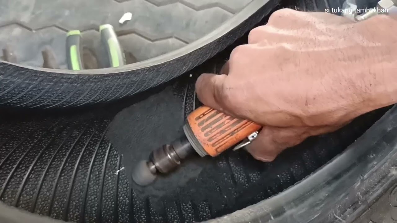 Seperti Apa Sih Tambal Ban Tip Top??!!