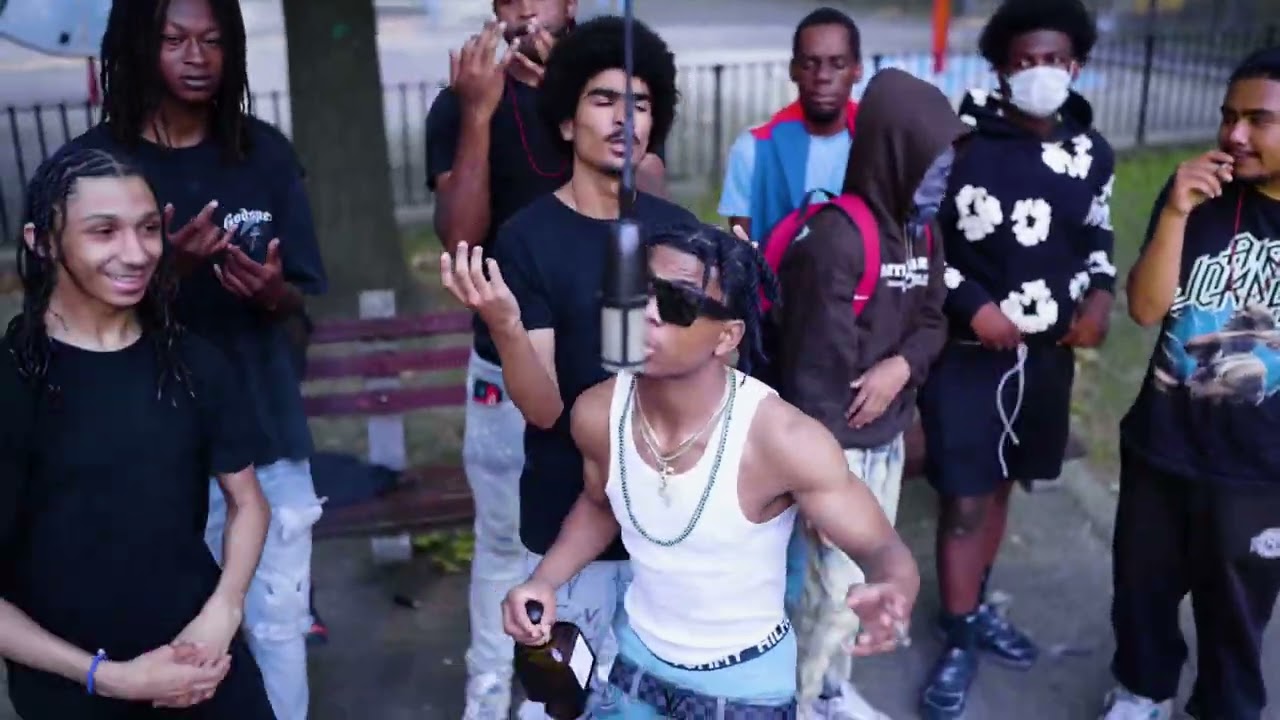 Bdot Gz - fearless (whorunitnyc performance) (beat prod by.kosfinger) 