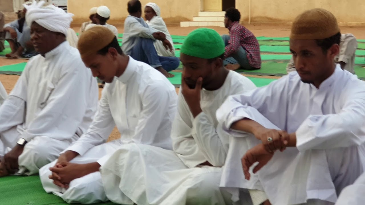 مدائح ختمية _ بابكر مختار _ينشد _مدحة صلاة الله ما البرق يلمع _ ضريح السيد عبد الله الميرغني المحجوب