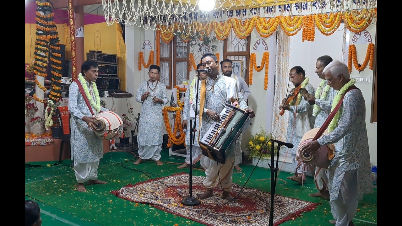 Kirtan by Pravati Sangha (Mariani, Assam) | Led by Joy Narayan Roy