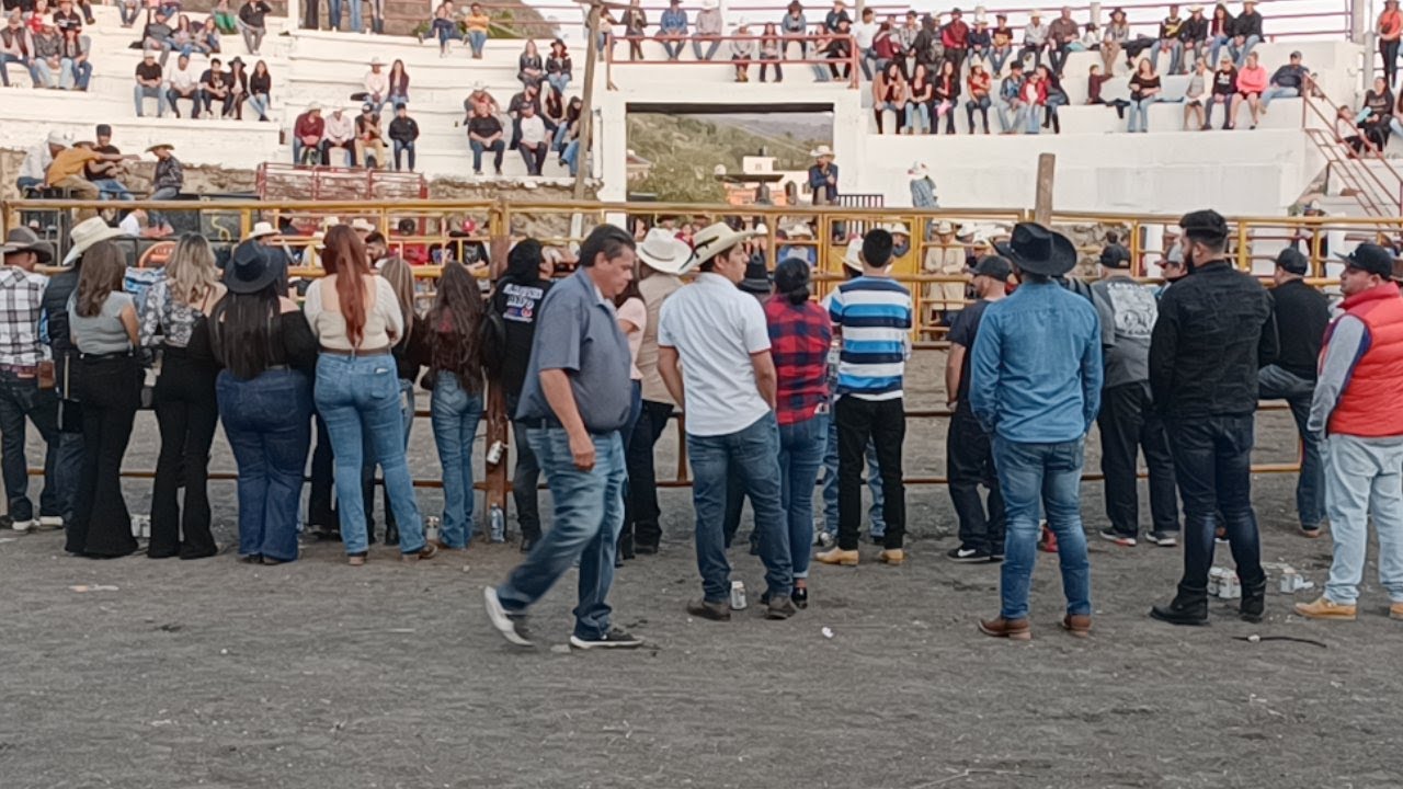 Jaripeo Del Migrante Parte 2 Huaniqueo De Morales Mich.
