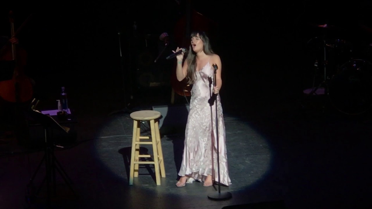 The Scientist/Don't Stop Believing - Lea Michele (Places Tour in Philadelphia)
