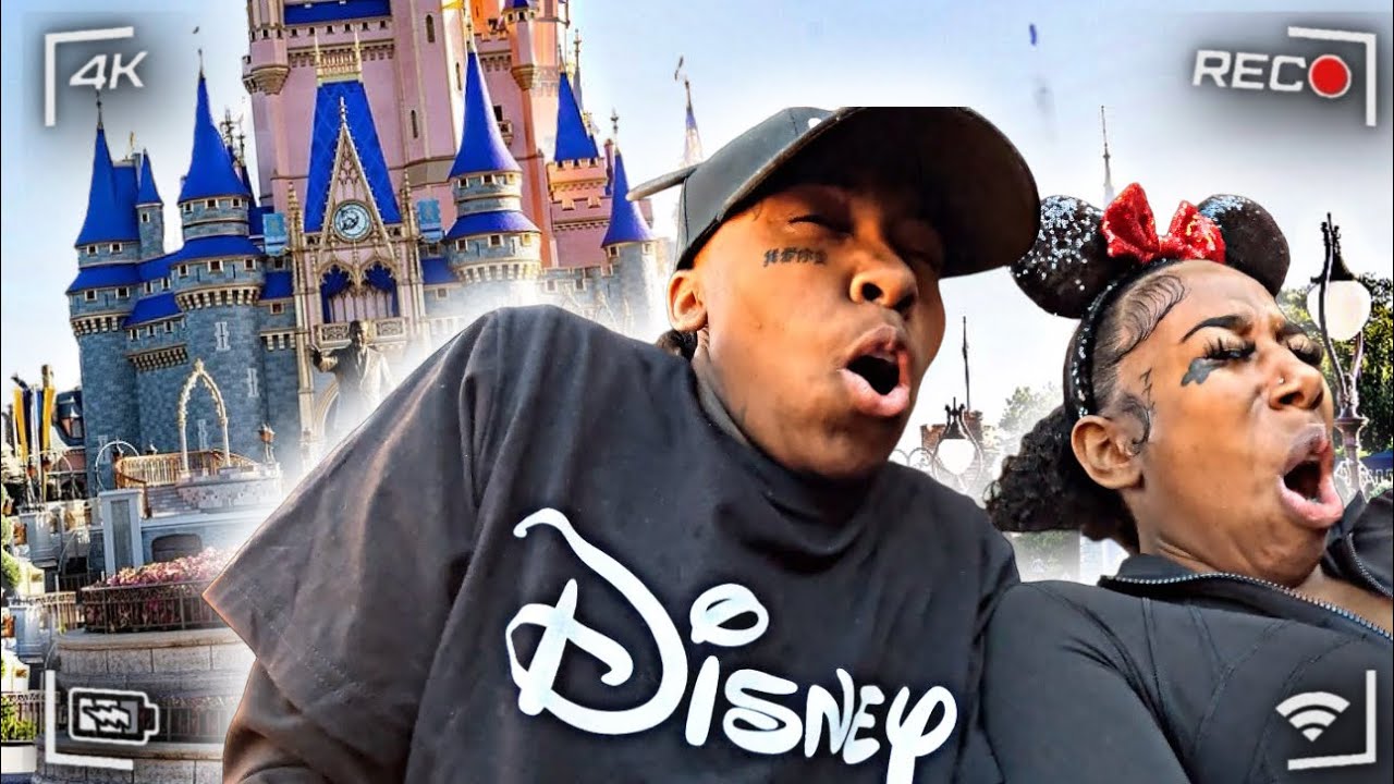 EPIC DISNEY WORLD CHRISTMAS VLOGMAS DAY 4😱🎄WITH RKEMPIREE