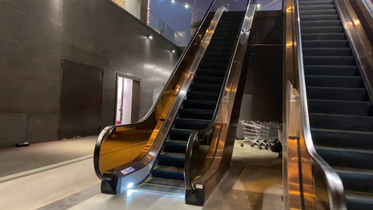 Apple iPhone 11, Low Light Video Sample