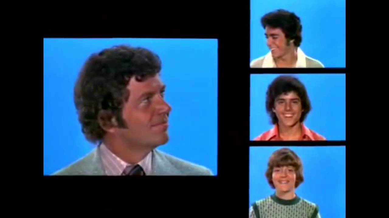 The Brady Bunch Theme Song Intro