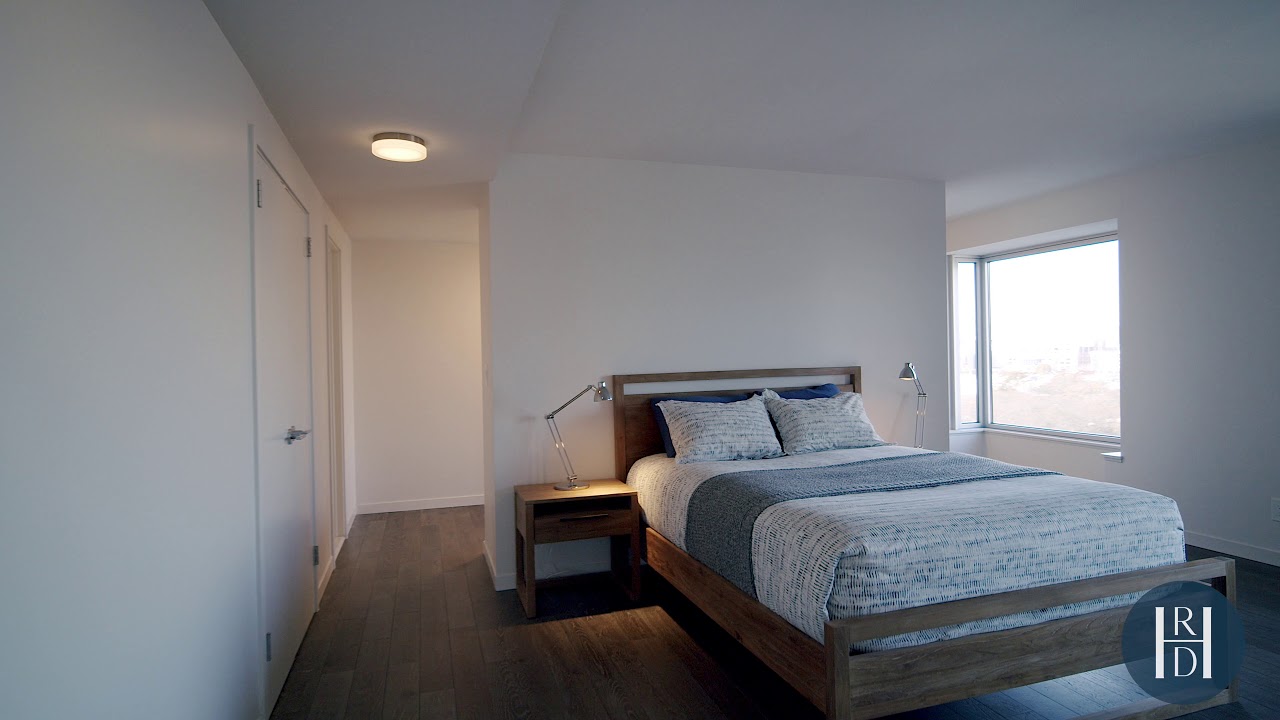 1300 E Lafayette St, Unit 807, Detroit, MI