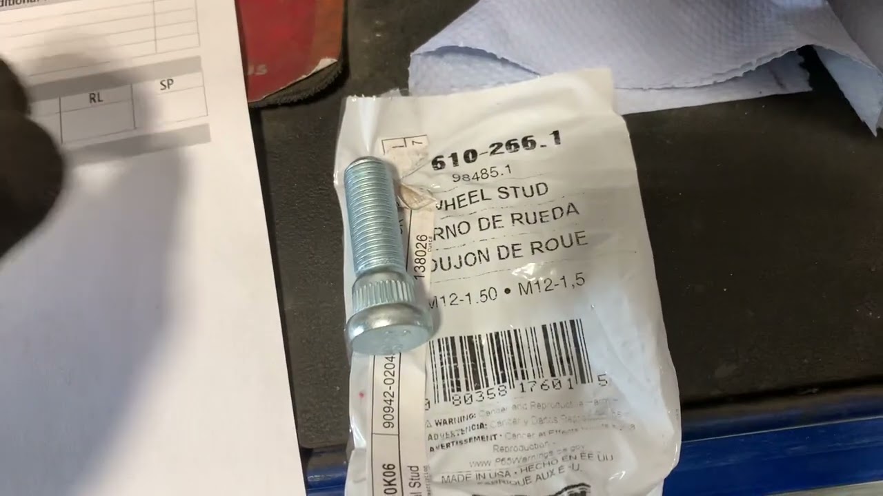 2016 Toyota Prius front stud broken. Replace stud bolt