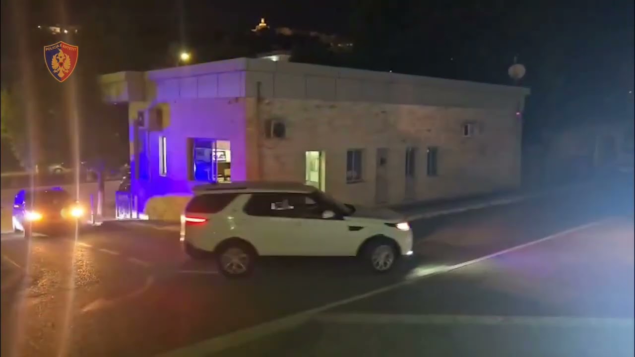 Transportonte emigrant&euml; kundrejt&euml; pages&euml;s ndalet 40 vje&ccedil;ari