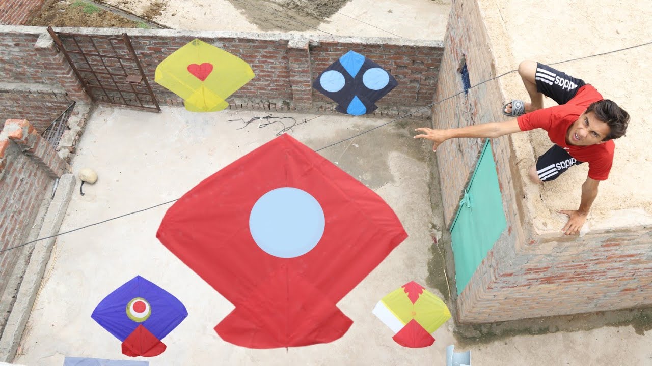 Nasir Bhi Kite Catch With Big Stick | New Door Manja