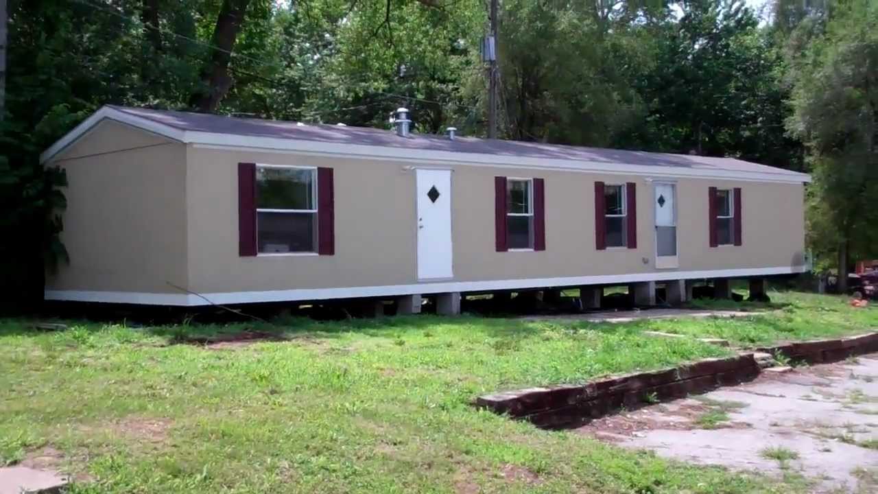 Walkthrough Of A Mobile Home - Mobile Home Park Investment Tip