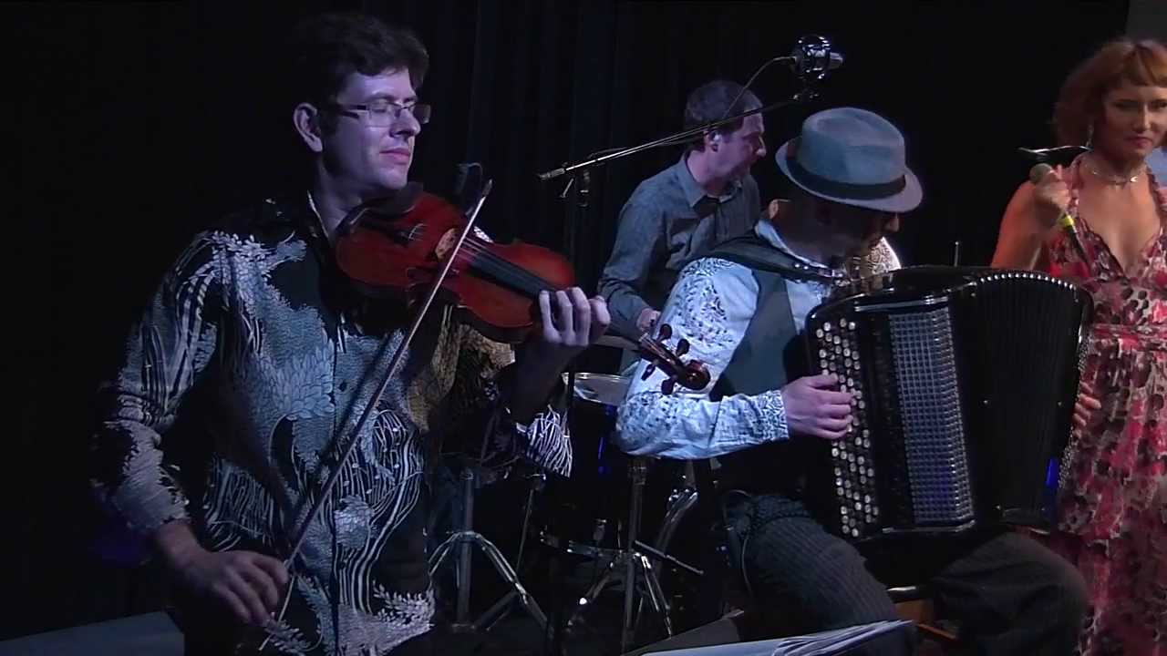 Tango Italiano by DODO  Orchestra live in Club Fox