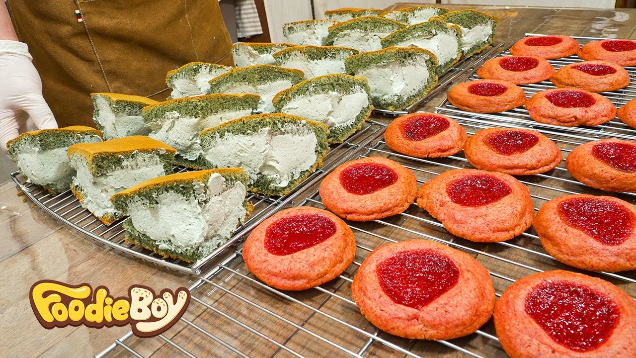Распродается каждый день! Кастелла с зелеными травами и клубничное печенье