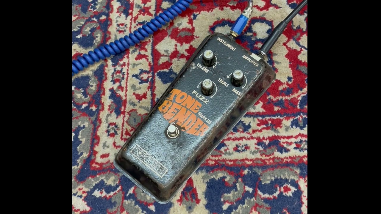 1962 Gibson SG/LP Junior, 1969 Vox Tone Bender MK3