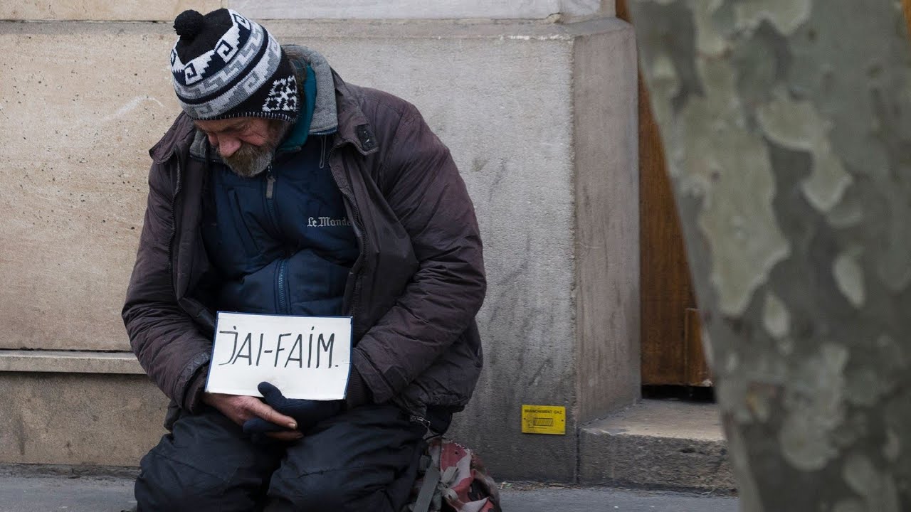 Je viens en aide à un SDF 😢