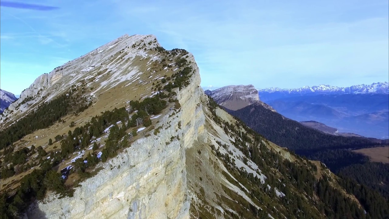 Chamechaude et la breche Arnaud