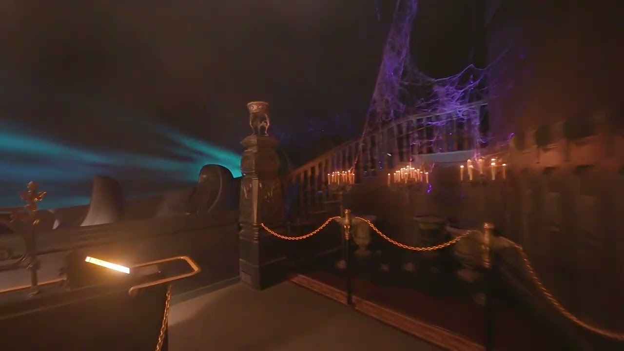 [4K] Haunted Mansion - Low Light POV - Disneyland, California | 4K 60FPS
